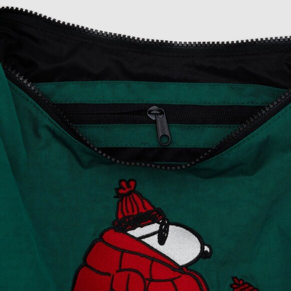 BAGGU x Peanuts NWT Medium Crescent Bag - Snoopy & Woodstock (Cypress) - Picture 11 of 13